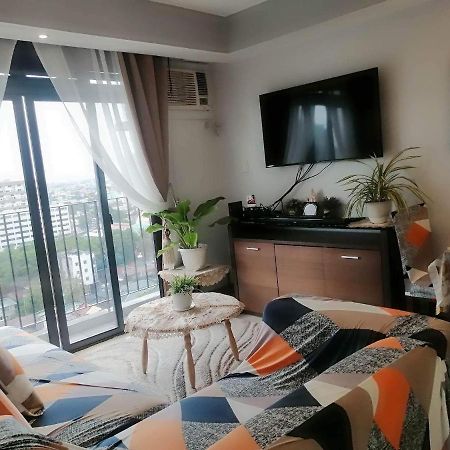 2 Bedroom Portovita Tower 12-A Manila Exterior foto