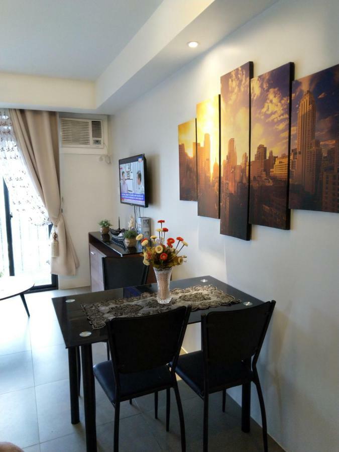 2 Bedroom Portovita Tower 12-A Manila Exterior foto
